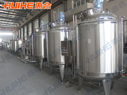 展示酸奶生產(chǎn)線設(shè)備_酸奶加工流水線廠家真實(shí)圖片